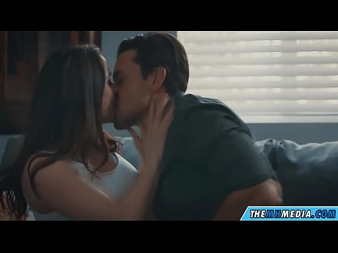 ❤️ Romantičan seks s dobrom prsom mamom ❤️ Samo porno kod nas hr.hentaibar-com.ru ❌️